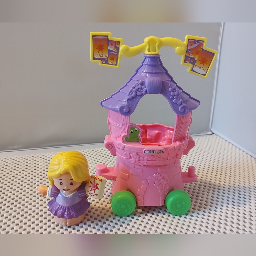 Fisher-Price Disney Princess Rapunzel Float Little People Disney